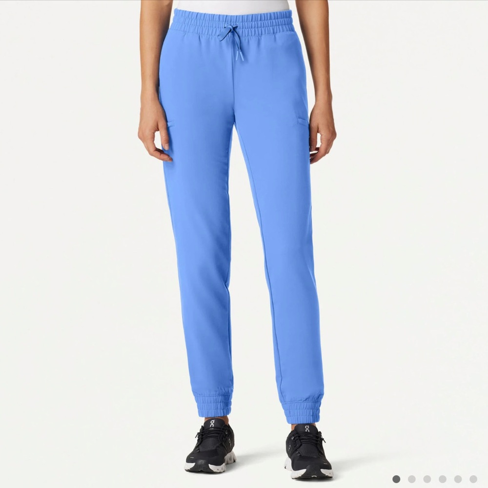 Jaanuu Jace 7-Pocket Skinny Scrub Jogger